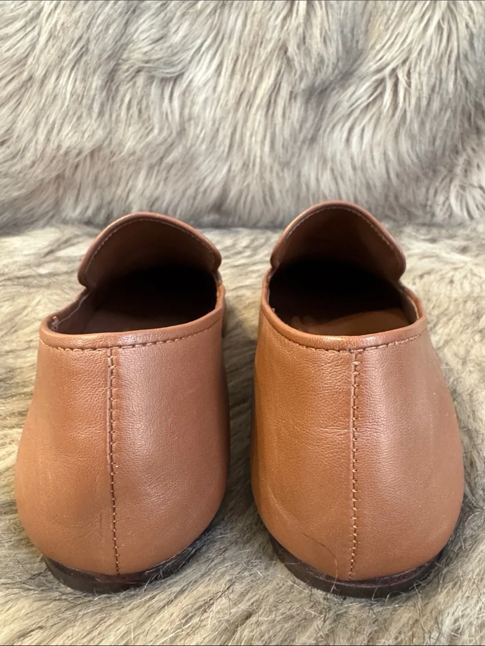 Everlane Women's Leather Slip-On Loafers in Tan-Brown Size 8